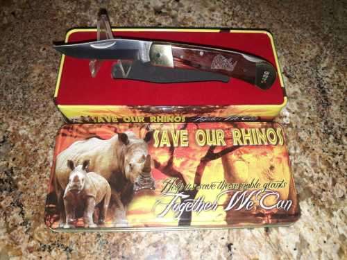 Schrade Rhino knife in tin