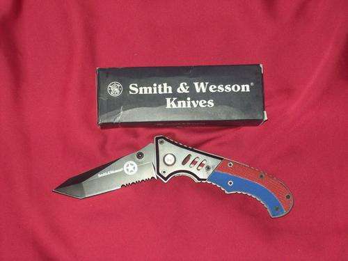 New Smith&Wesson pocketknife