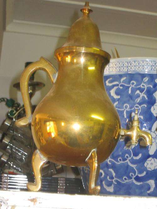 ESTATE SALE LOT 117 BRASS COFFEE POT