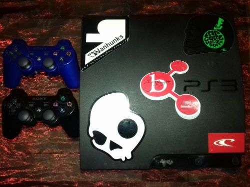 REDUCED! Playstation 3 with 2 Controllers and 9 Games. MUST READ!