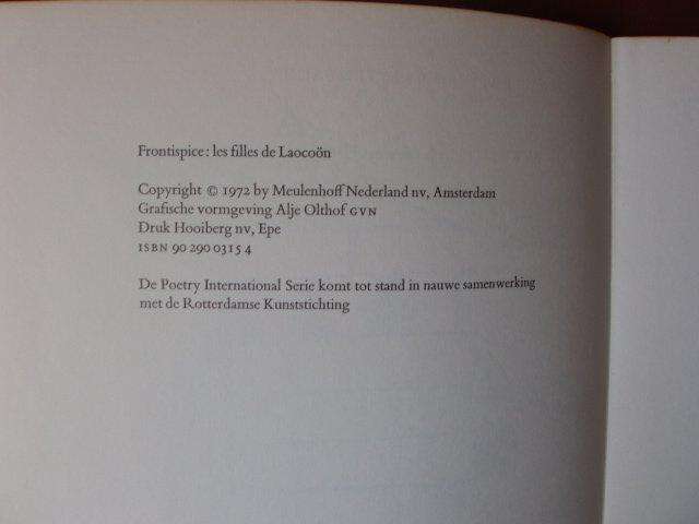 Skryt Om 'n sinkende skip blou te verf - Breyten Breytenbach