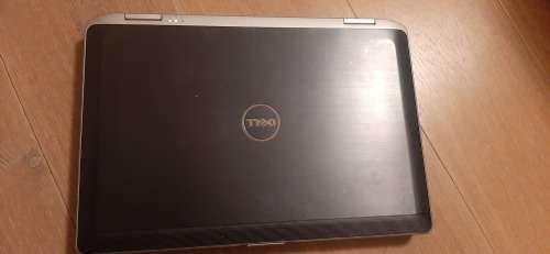 i5 Dell Latitude @ 2.60ghz, 4gb Ram, 320gb HHD, USB3.0 , Keyboard Backlight