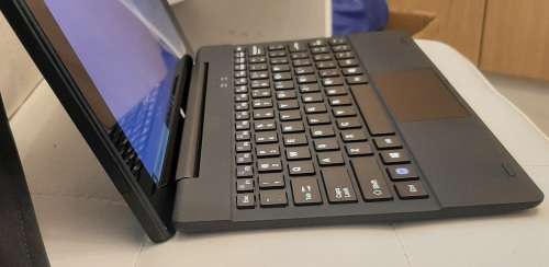 2-in-1 Proline QuadCore tablet @ 1.83Ghz, 2gb Ram, 32gb EMMC Flash, LTE/WiFi, Windows10