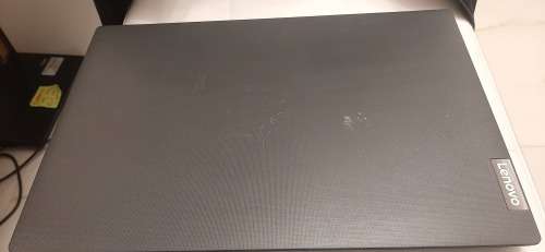 7th Gen Lenovo IdeaPad i3 @ 2.30Ghz, 4gb Ram, 1tb HHD, USB3.0, HDMI , 15.6` Display , Windows10