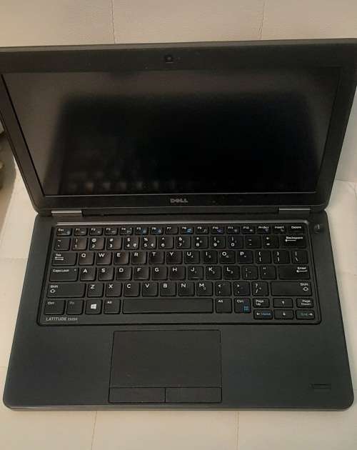 i5 Dell Latitude @ 2.30Ghz, 4gb Ram, 120gb SSD, HDMI, USB3.0 , Backlit Keyboard, Windows10