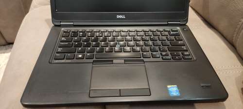 3x Dell Latitude Laptops (2x i5 + 1x Core 2 Duo) 1 Bid wins all 3, Please Read.