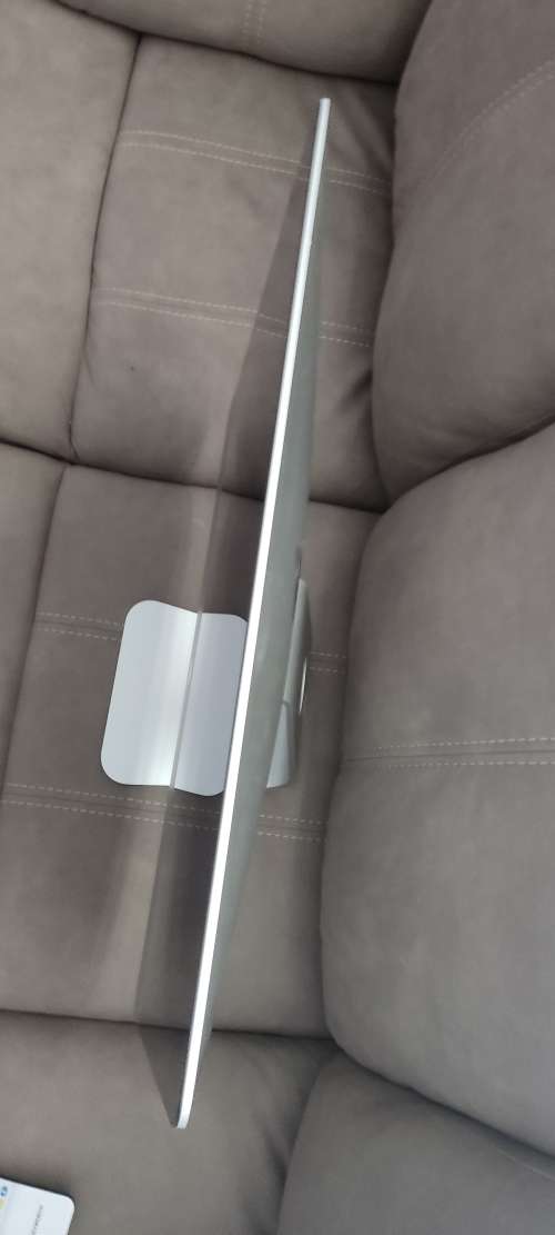 Apple iMac Retina 4K, 21.5-inch, 2019, 8gb Ram, 1tb Fusion Drive, Magic Mouse & Keyboard, OS Ventura