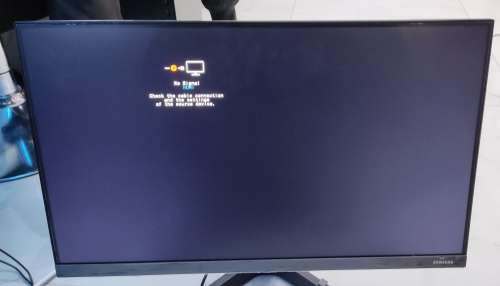 22` Samsung IPS FHD LED Boarderless Display, HDMI & VGA, 1920x1080, 75Hz Refresh rate