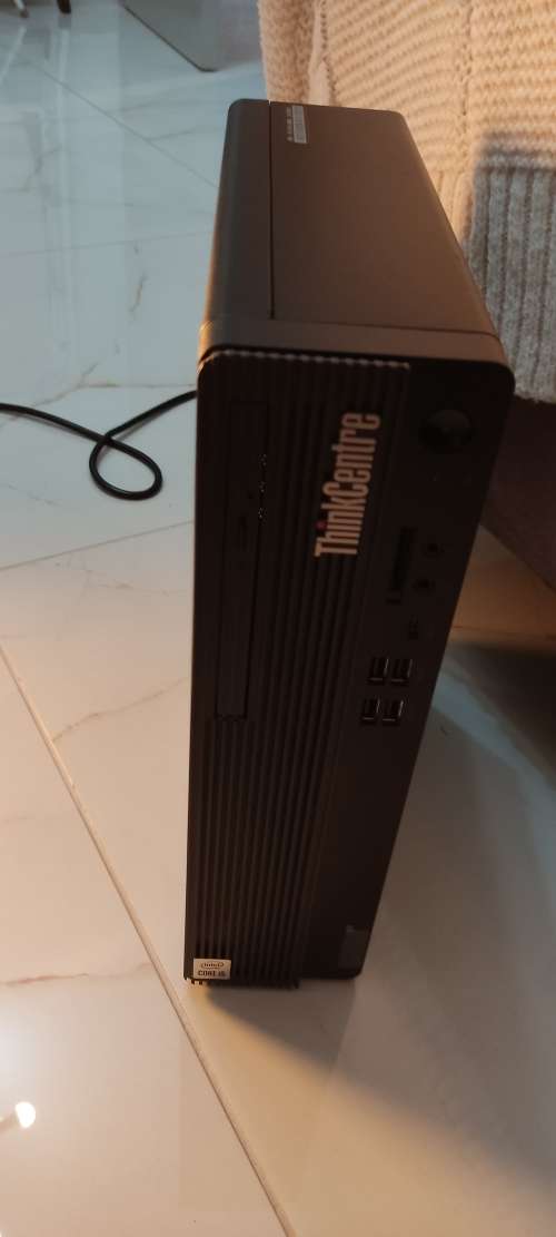 10th gen i3 Lenovo ThinkCenter @ 3.60Ghz, 8gb Ram, 256gb SSD, USB3.2 + Type-C, HDMI, Windows 10