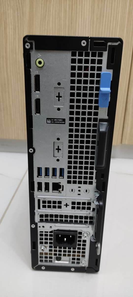 11th Gen i5 Dell Optiplex, @ 2.70Ghz, 8gb ram, 256gb nVme, WiFi, USB 3.2+Type-C, Windows 10/11