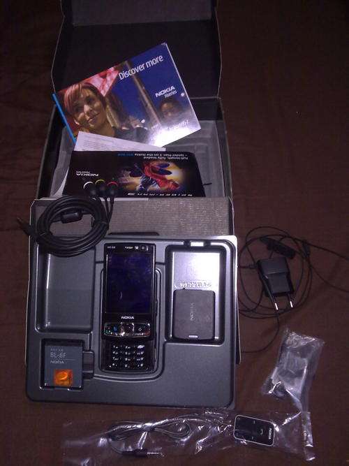 **Nokia N95-8gb spiderman original,in Box with Accesories**R1!!