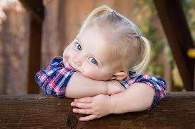 CHILDREN'S PHOTOGRAPHY HANDBOOK