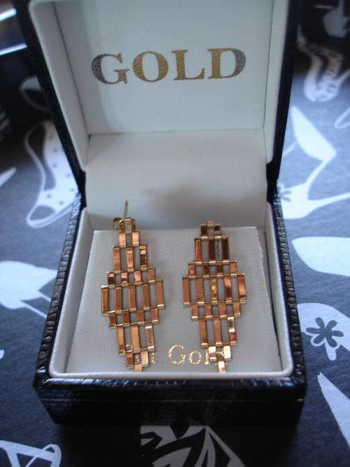 EARRINGS 9CT GOLD GATELEG DESIGN