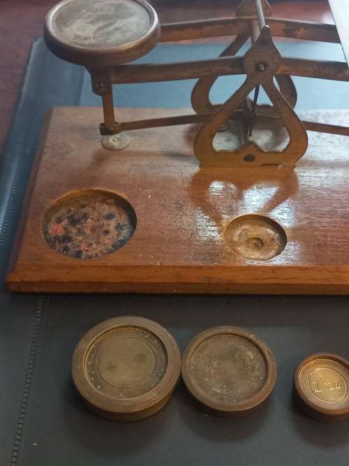 Vintage Postal scale