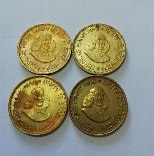 1961 RSA 1/2 cent x 4. (Bid per coin x 4)