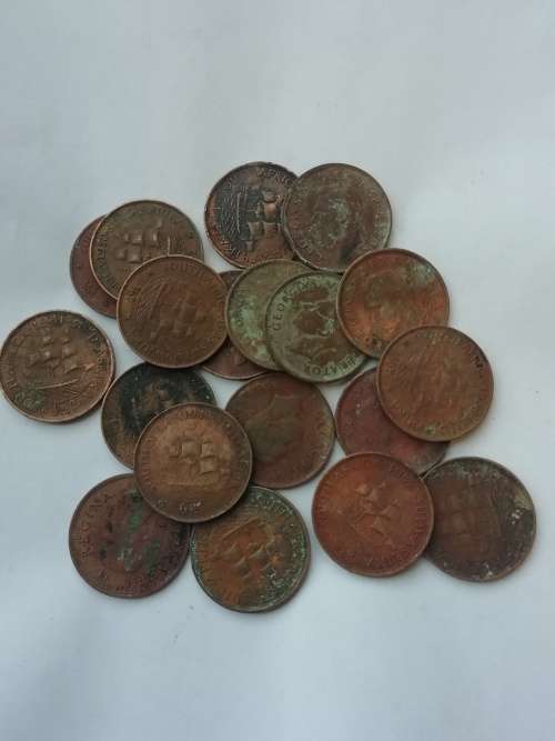 19 SA Union Half Pennies(well circulated). One bid.