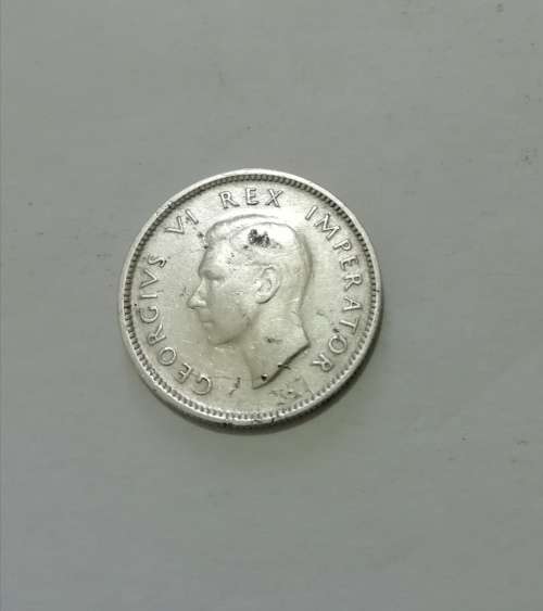 80 % Silver SA Union 1943 Sixpence