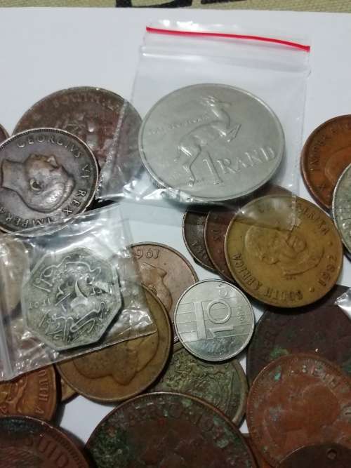 Vintage Frank Brady's tin + 101 mixed old coins