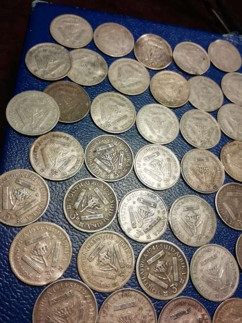 80% Silver SA Union coins. Weight  90grams