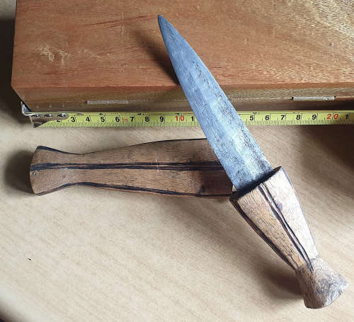 HUNTING BUSHMAN IRON BLADE WITH CARVED WOODEN SHEATH