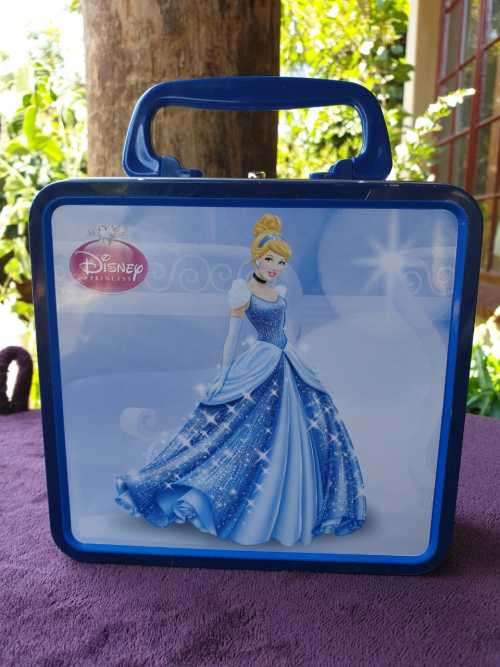 CUTE CINDERELLA LUNCHBOX DISNEY PRINCESS