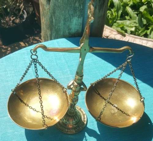 VINTAGE CHERUB BRASS SCALES OF JUSTICE WITH SWING PENDULUM