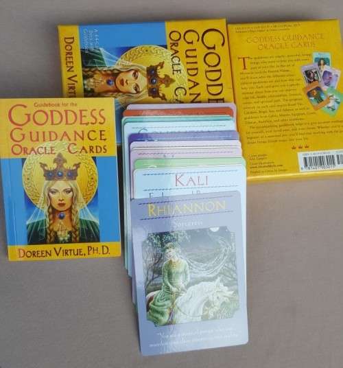 44 DECK GODDESS GUIDANCE ORACLE CARDS