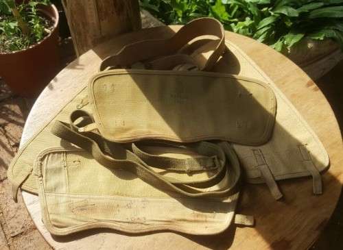 1960S ARMY KAMASTE / LEGGINGS AND STRAPS
