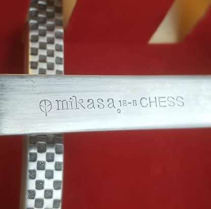CUTE MIKASA 18/8 CHESS DESERT SPOONS AND KNIFE SET