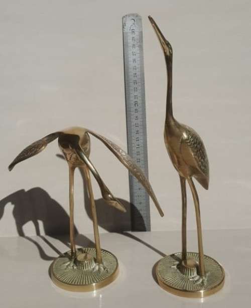 ENDEARING VINTAGE PAIR OF BRASS COURTING CRANES