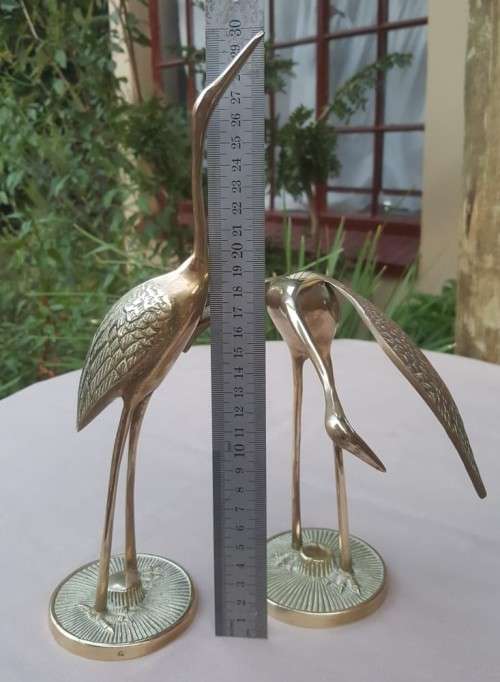 ENDEARING VINTAGE PAIR OF BRASS COURTING CRANES