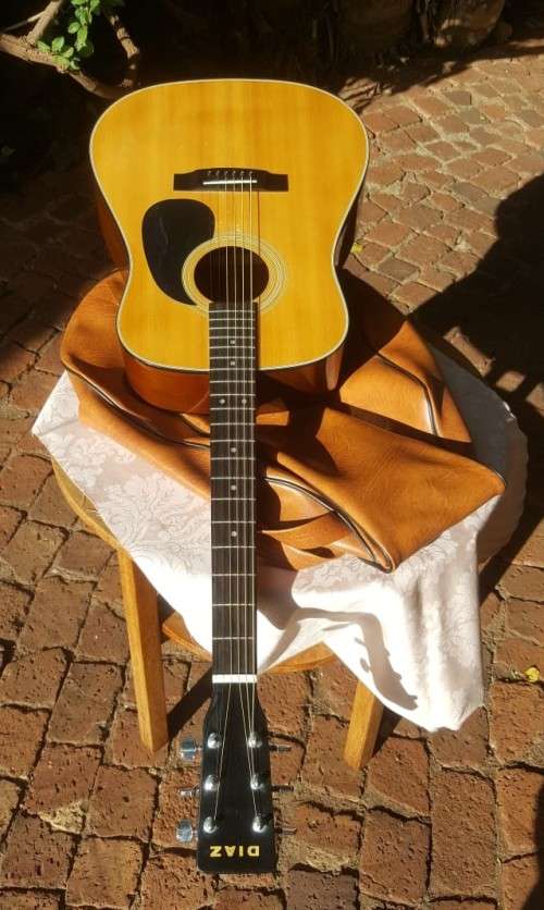 GREAT SOUNDING DIAZ CLASSICAL GUITAR