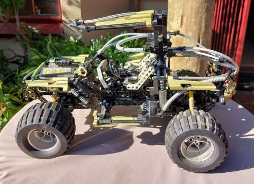 ORIGINAL LEGO TECHNIC FIRST (2001) 4x4 OFF-ROADER (8466) 98% COMPLETE