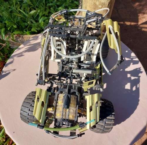 ORIGINAL LEGO TECHNIC FIRST (2001) 4x4 OFF-ROADER (8466) 98% COMPLETE