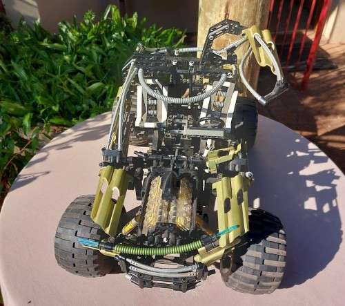 ORIGINAL LEGO TECHNIC FIRST (2001) 4x4 OFF-ROADER (8466) 98% COMPLETE