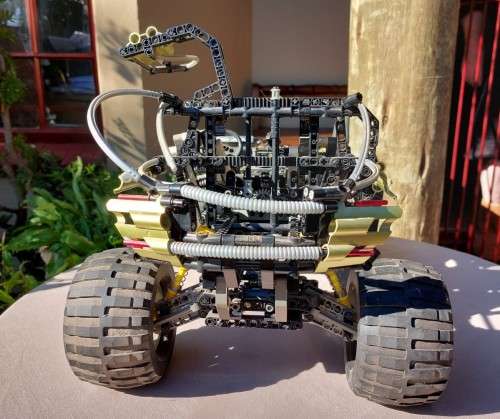 ORIGINAL LEGO TECHNIC FIRST (2001) 4x4 OFF-ROADER (8466) 98% COMPLETE