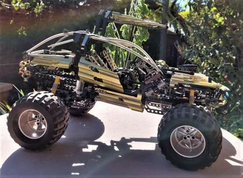 ORIGINAL LEGO TECHNIC FIRST (2001) 4x4 OFF-ROADER (8466) 98% COMPLETE