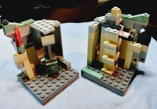 ORIGINAL LEGO HARRY POTTER DUMBLEDORES OFFICE (4709) FROM 2002 - ABOUT 90% COMPLETE