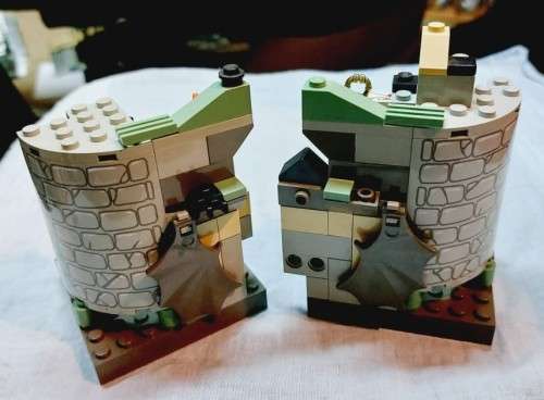 ORIGINAL LEGO HARRY POTTER DUMBLEDORES OFFICE (4709) FROM 2002 - ABOUT 90% COMPLETE