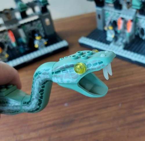 ORIGINAL LEGO HARRY POTTER CHAMBER OF SECRETS (4730) FROM 2002 - ABOUT 85% COMPLETE