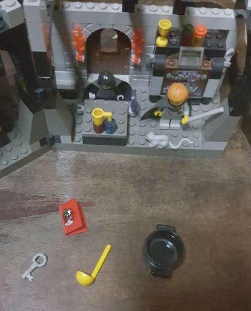 ORIGINAL LEGO HARRY POTTER SNAPES CLASSROOM (4705) FROM 2001 - ABOUT 98% COMPLETE