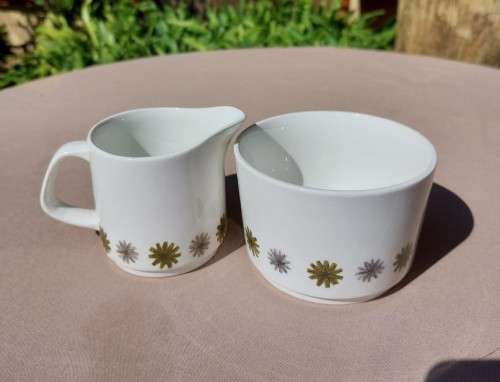 LARGE VINTAGE RETRO JandG MEAKIN ENGLAND COFFEE/TEA SET WITH GALAXY STAR DECORATION