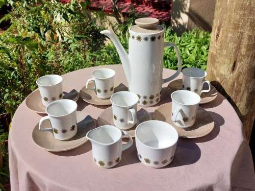 LARGE VINTAGE RETRO JandG MEAKIN ENGLAND COFFEE/TEA SET WITH GALAXY STAR DECORATION