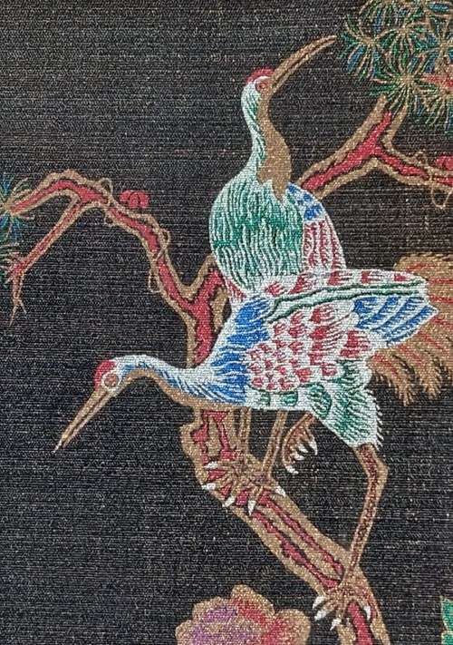 STUNNING FRAMED THAI SILK PAINTING OR TAPESTRY OF 2 CRANES - HANDWOVEN 42x47CM