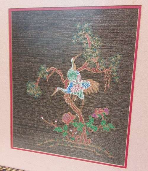 STUNNING FRAMED THAI SILK PAINTING OR TAPESTRY OF 2 CRANES - HANDWOVEN 42x47CM