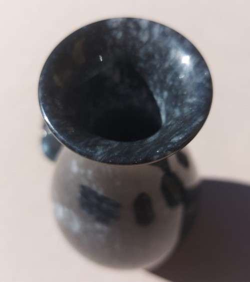 GORGEOUS SOLID SWIRL MARBLE DECANTER OR SAKE SET WITH 6 CUPS