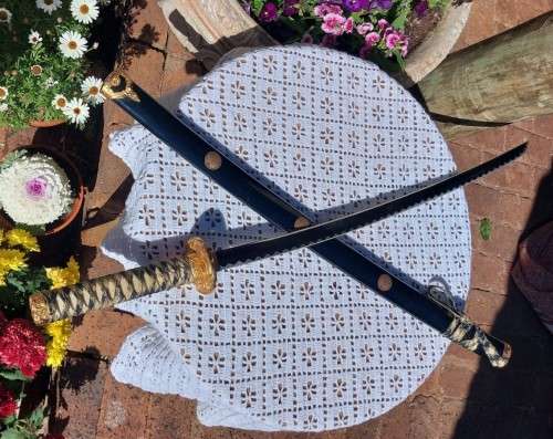 SAMURAI KATANA SWORD WITH SCABBARD WELL MADE WITH 440 STAINLESS STEEL IN TAIWAN