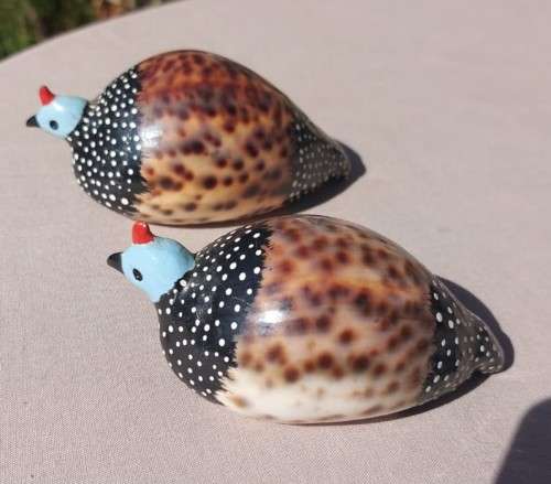 THE CUTEST COWRIE SHELL GUINEAFOWL PAINTED WITH CERAMIC HEADS
