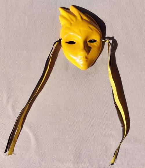 CUTE BRIGHT YELLOW DECORATIVE ENAMEL MASK