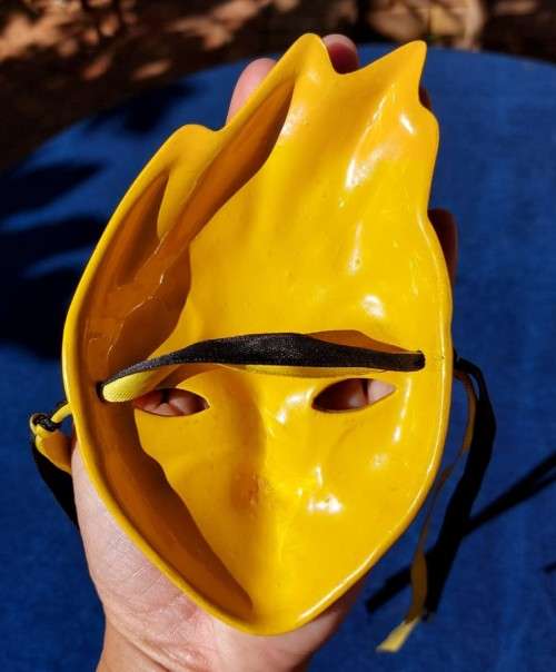 CUTE BRIGHT YELLOW DECORATIVE ENAMEL MASK